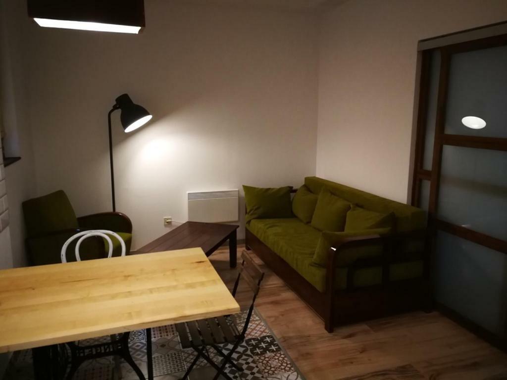 Hangulatos Studio Lakas Boedapest Buitenkant foto